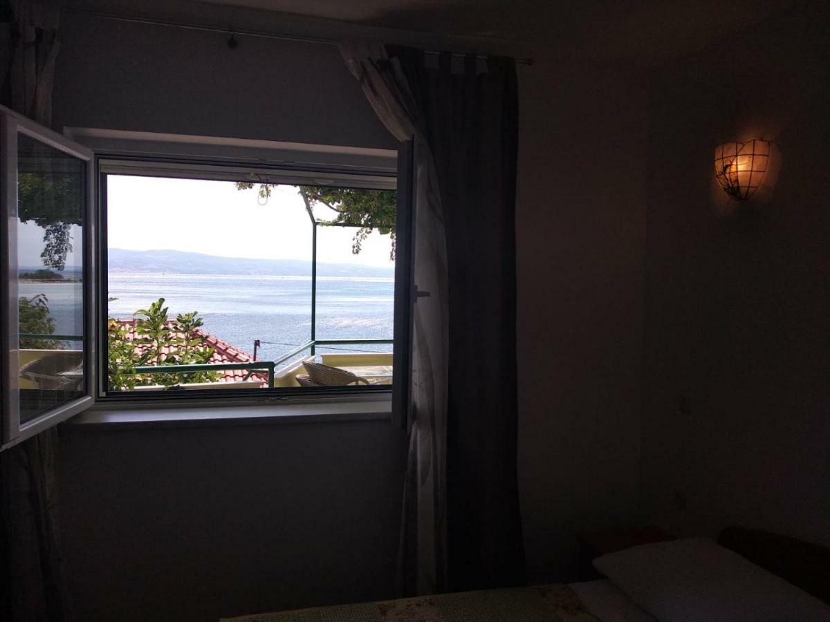 Appartamento Jelena Omiš Esterno foto