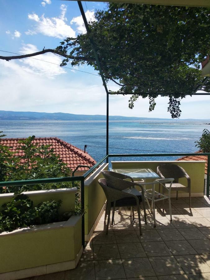 Appartamento Jelena Omiš Esterno foto